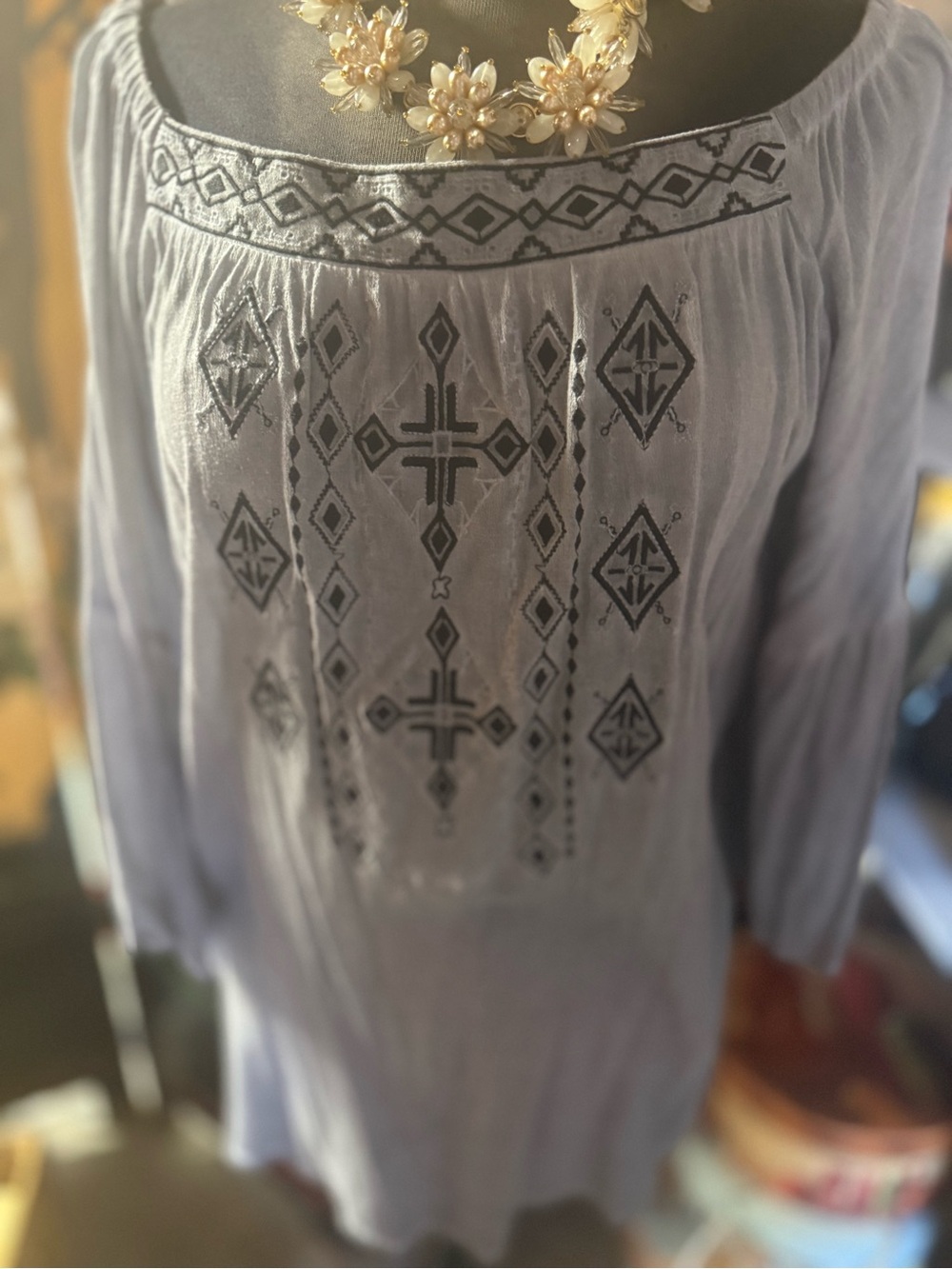 POL Light Gray Embroidered Peasant Tunic - Picture 4 of 5